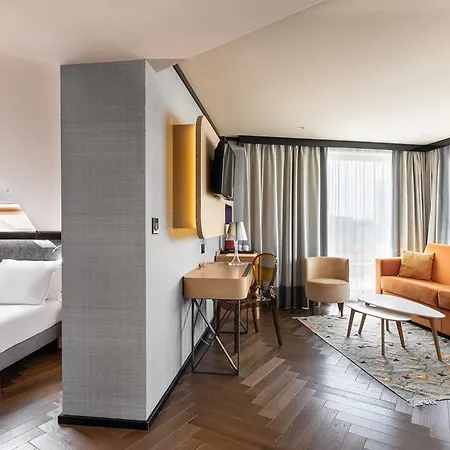 Hotel Eurostars 4*
